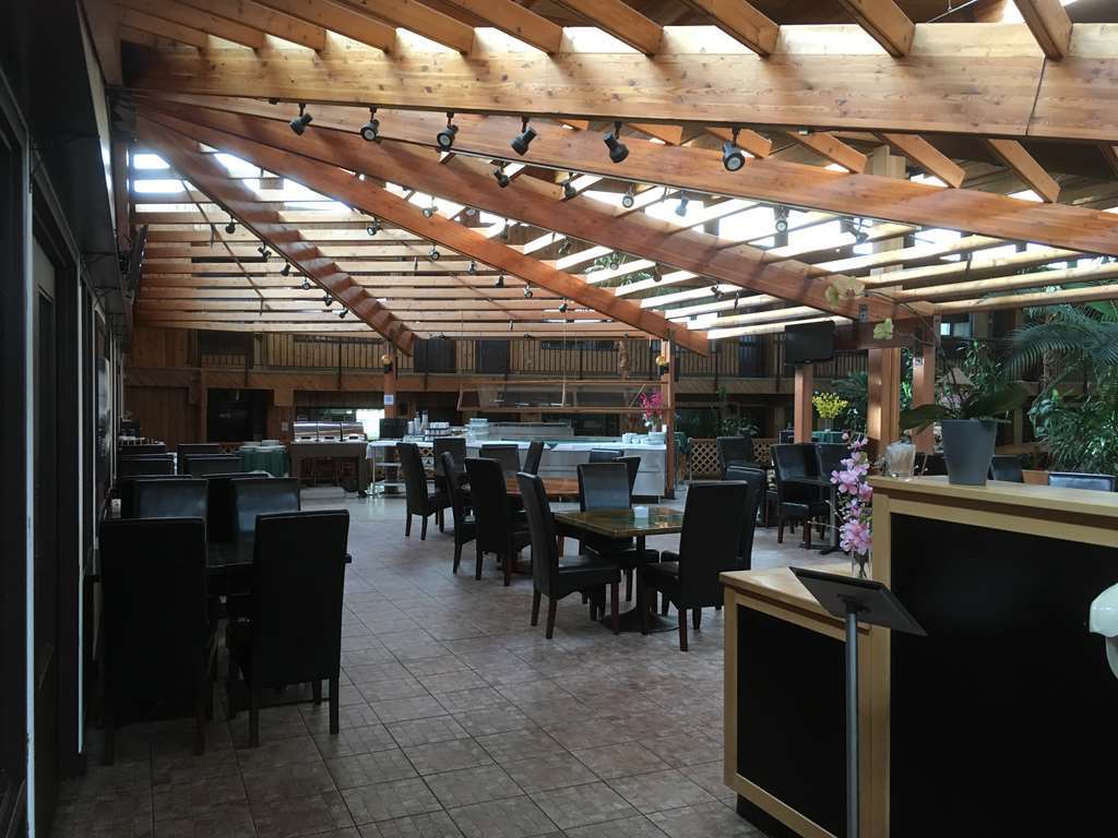 Super 8 By Wyndham Prince George Restaurant foto